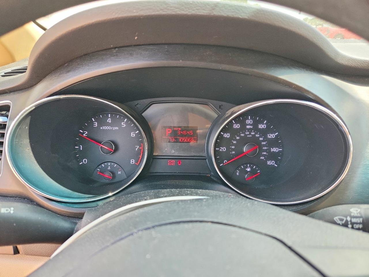 Kia Sedona Lx