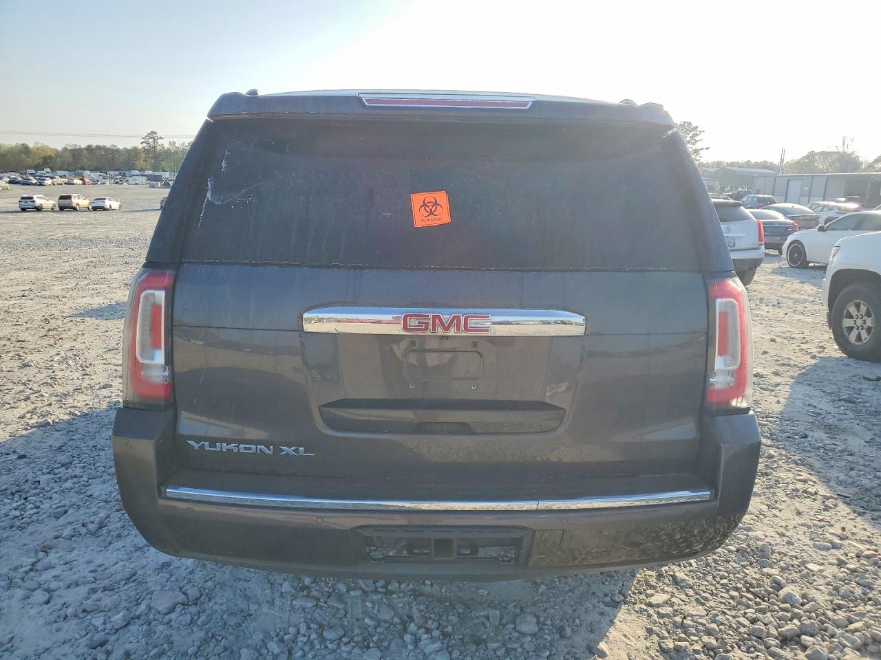 GMC Yukon Denali