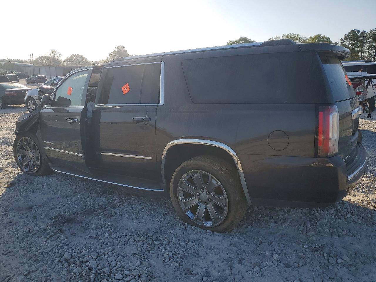 GMC Yukon Denali