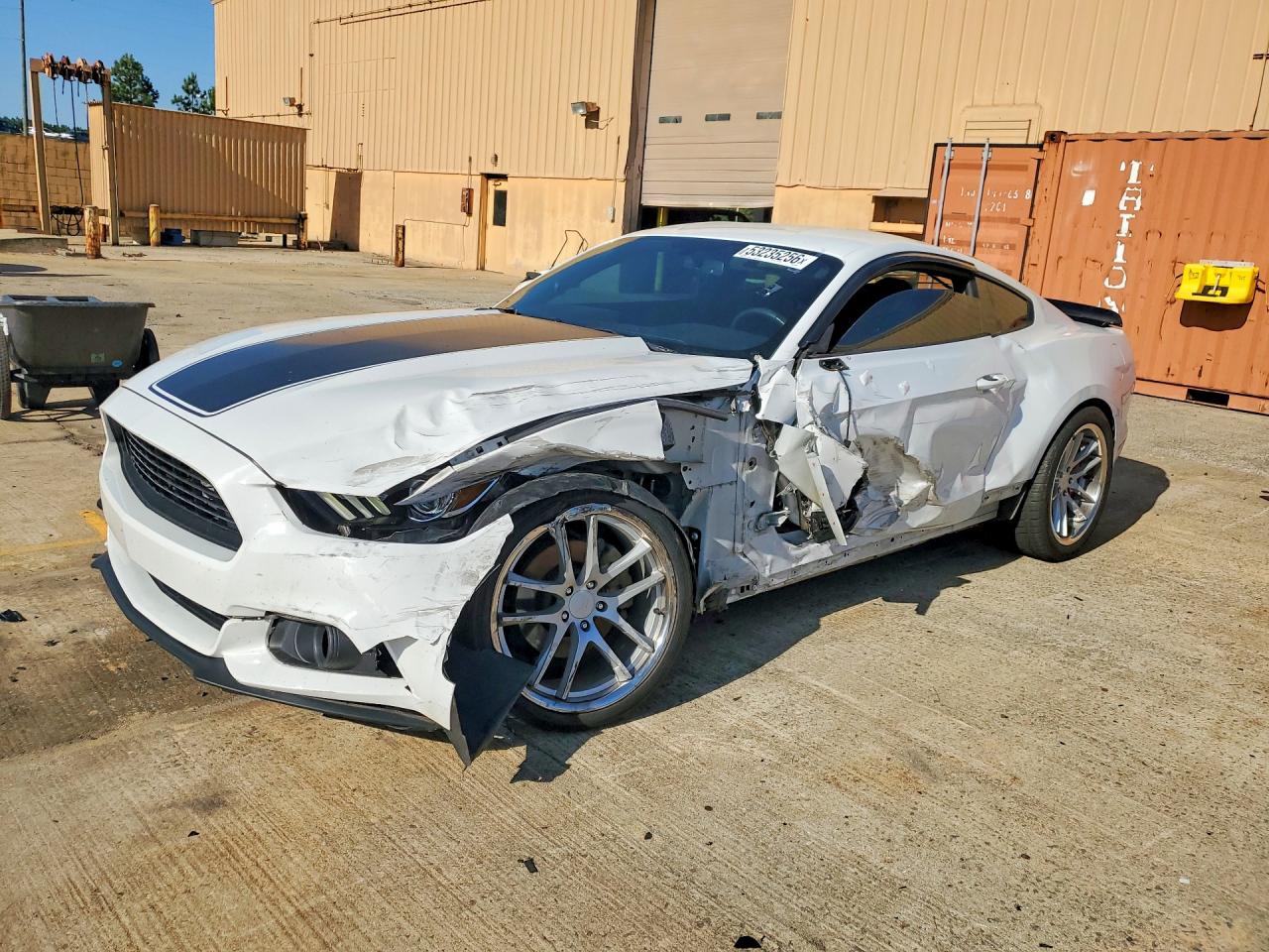 Salvage Ford Mustang Image