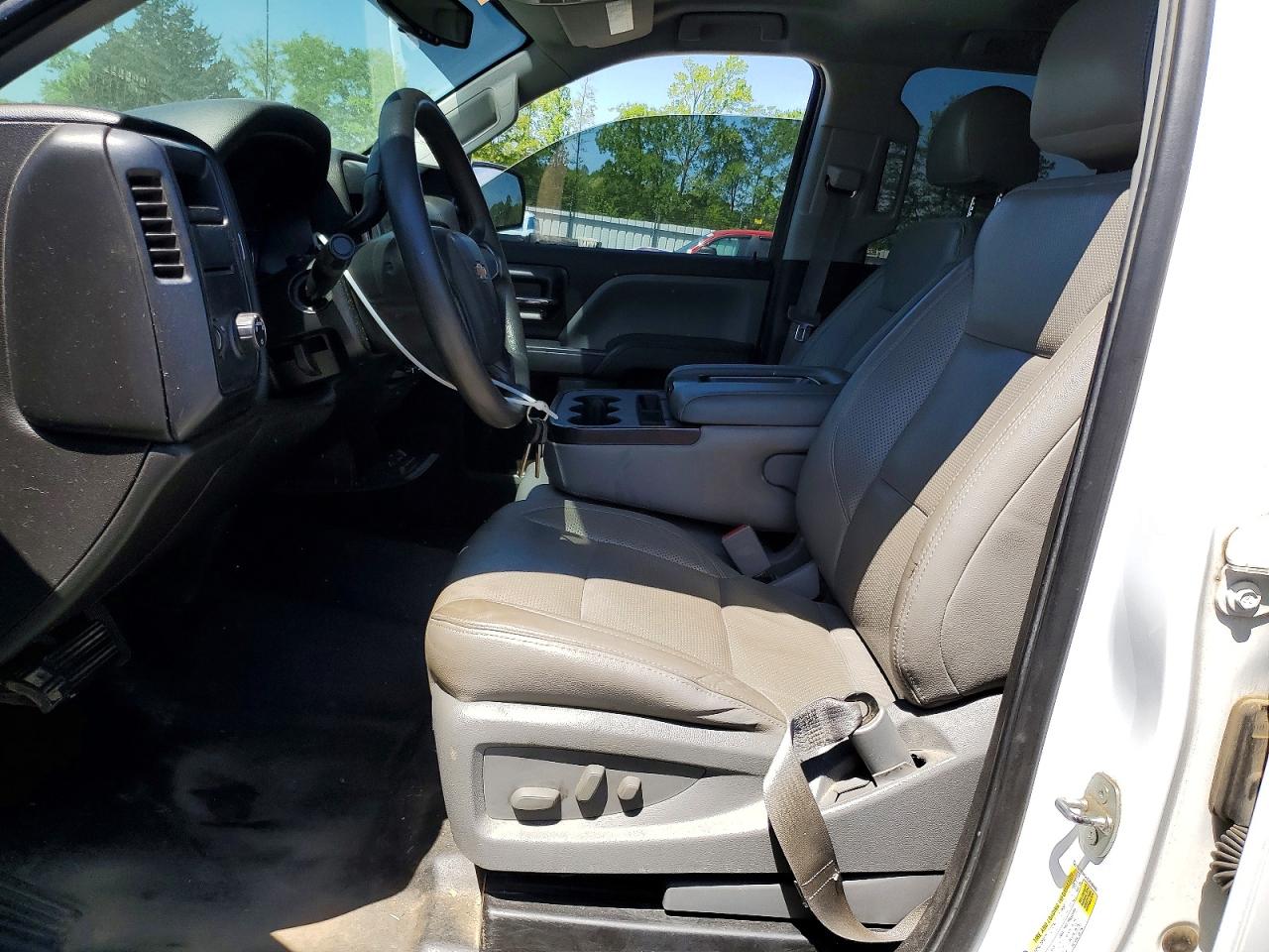 Chevrolet Silverado C1500