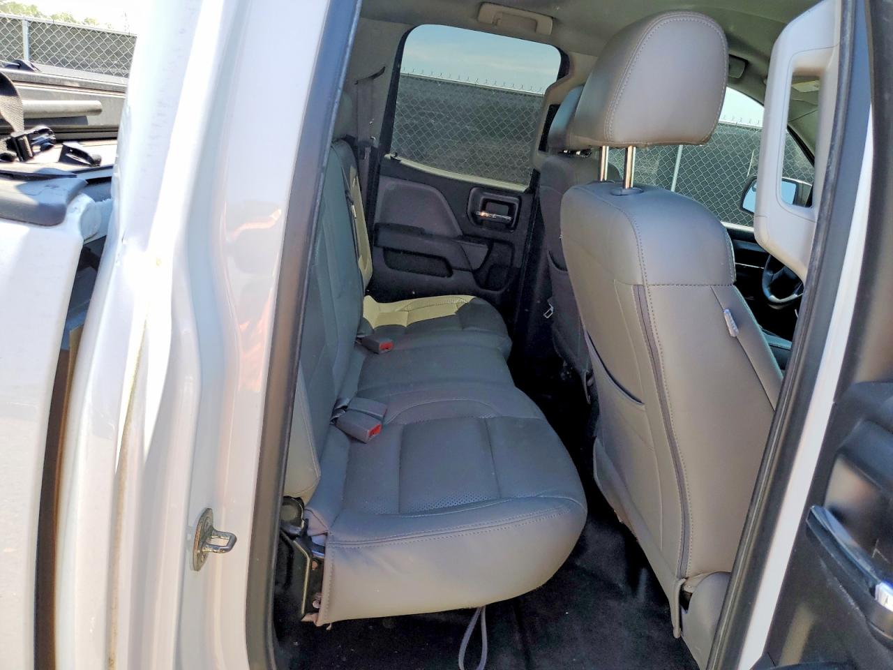 Chevrolet Silverado C1500