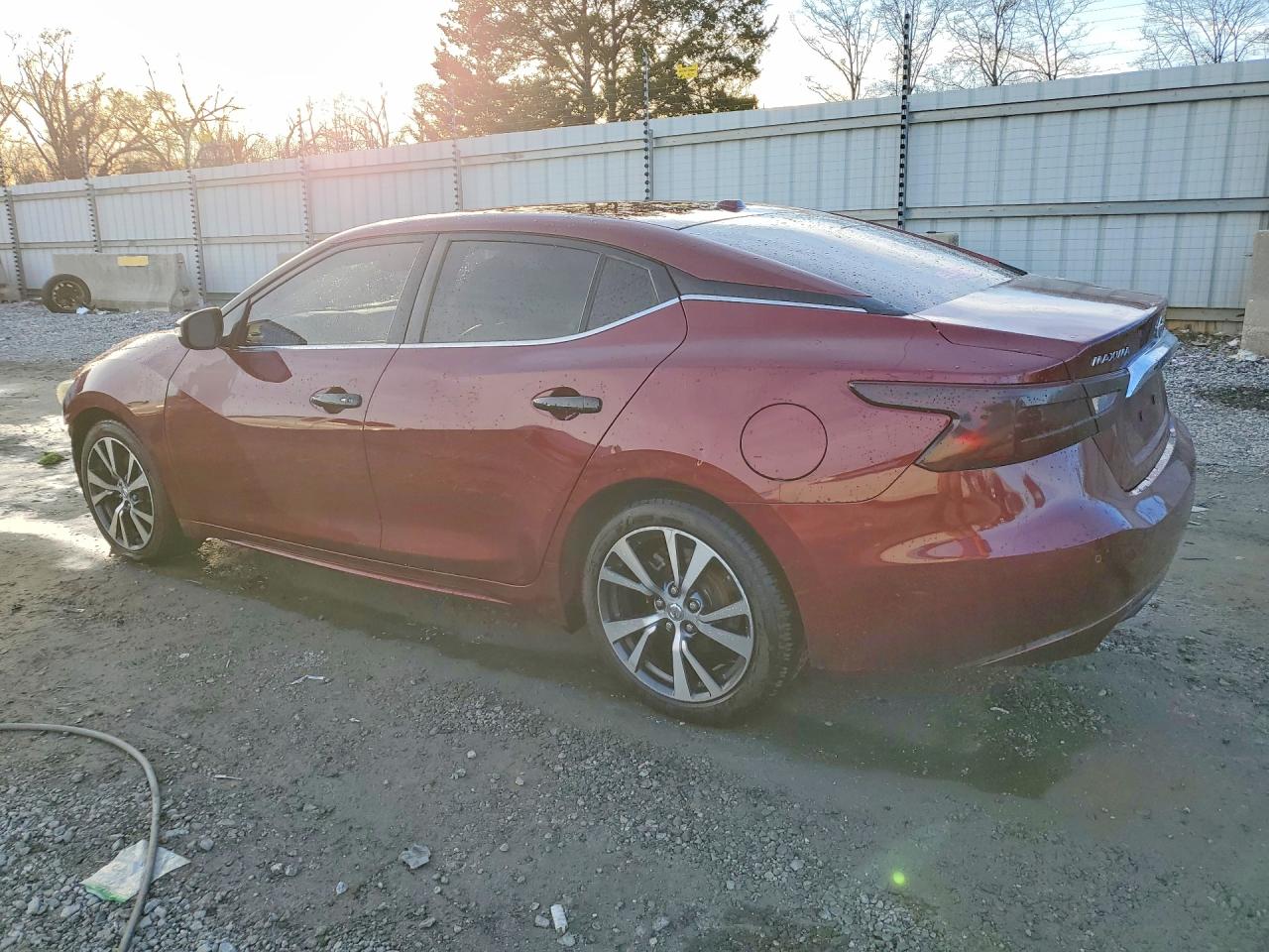 Nissan Maxima 3.5s