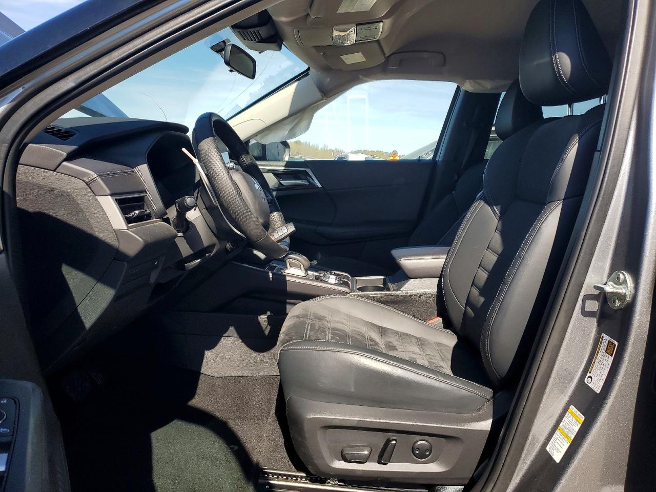 Mitsubishi Outlander Se