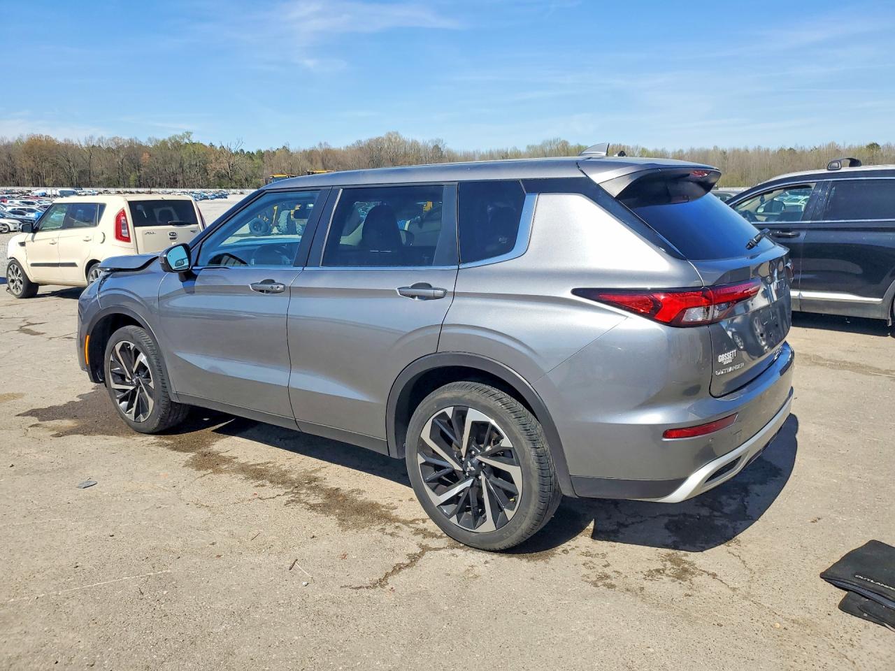 Mitsubishi Outlander Se