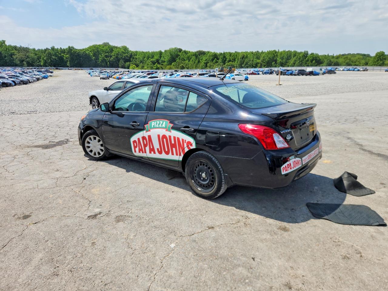 Nissan Versa S Plus