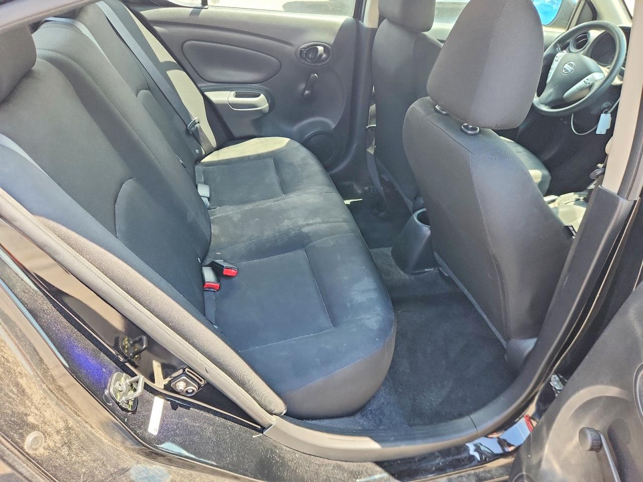 Nissan Versa S Plus