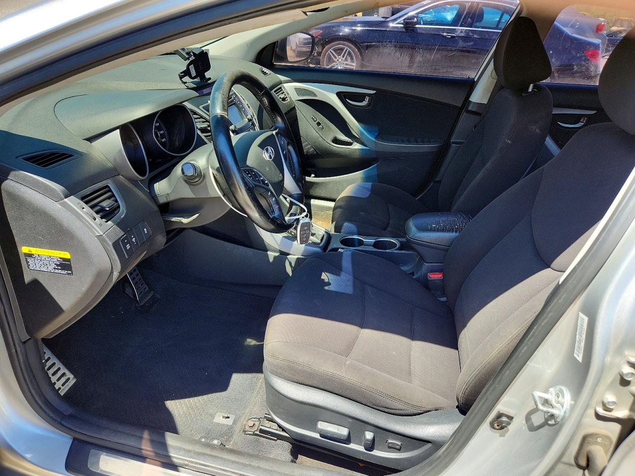 Hyundai ELANTRA Sport
