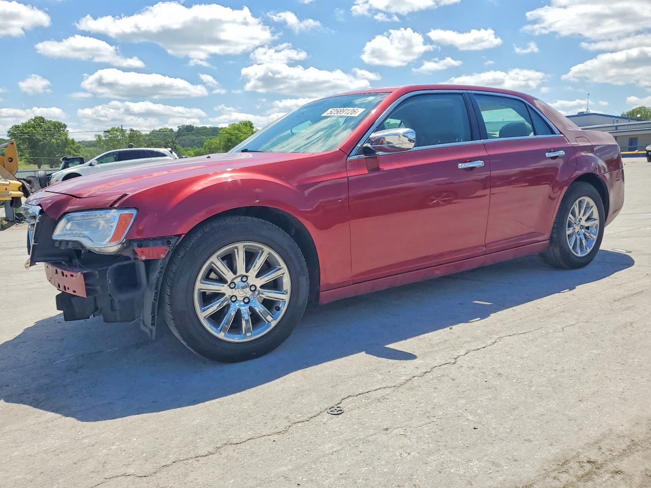 Salvage Chrysler 300 Image