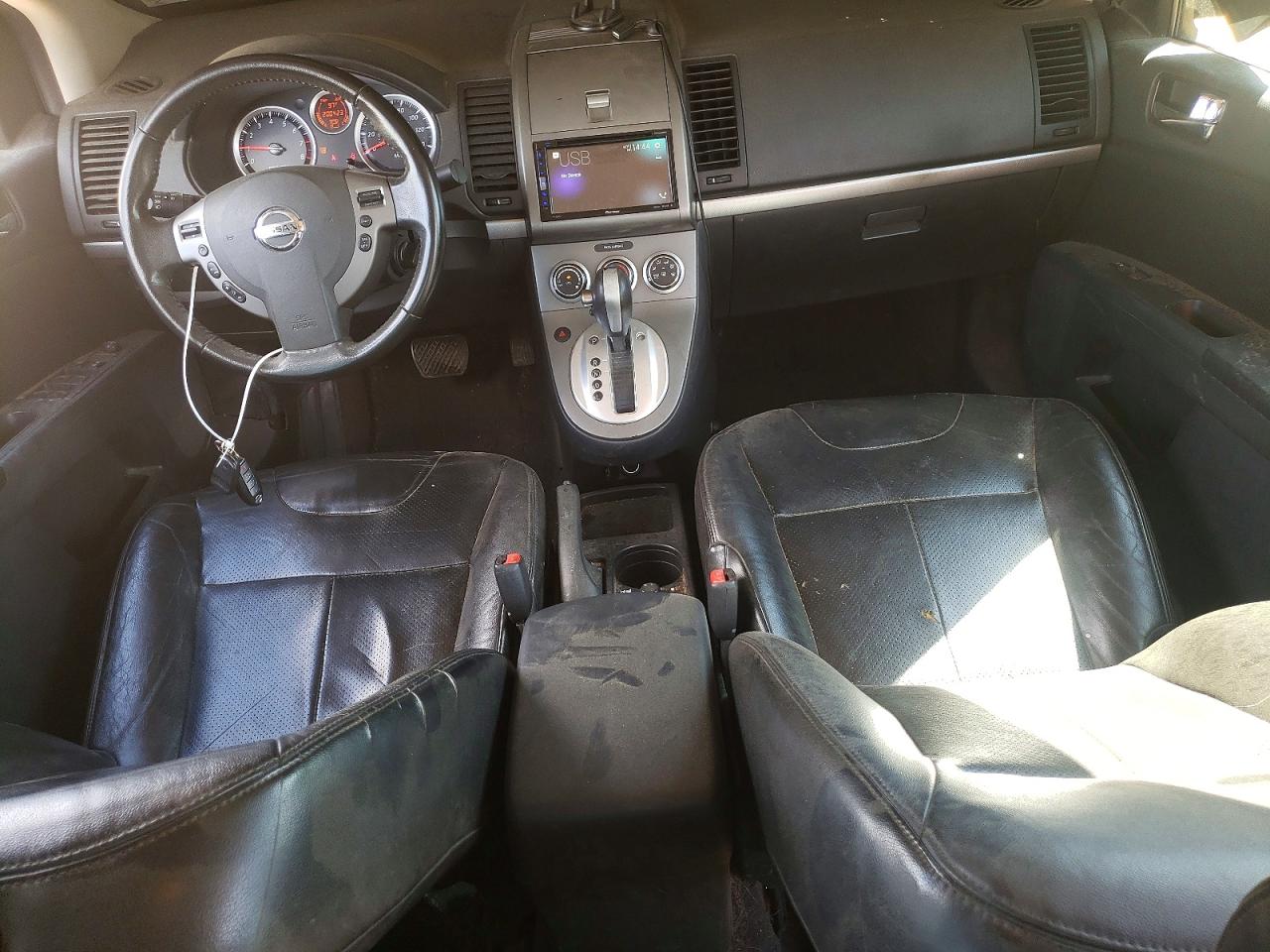 Nissan Sentra 2.0