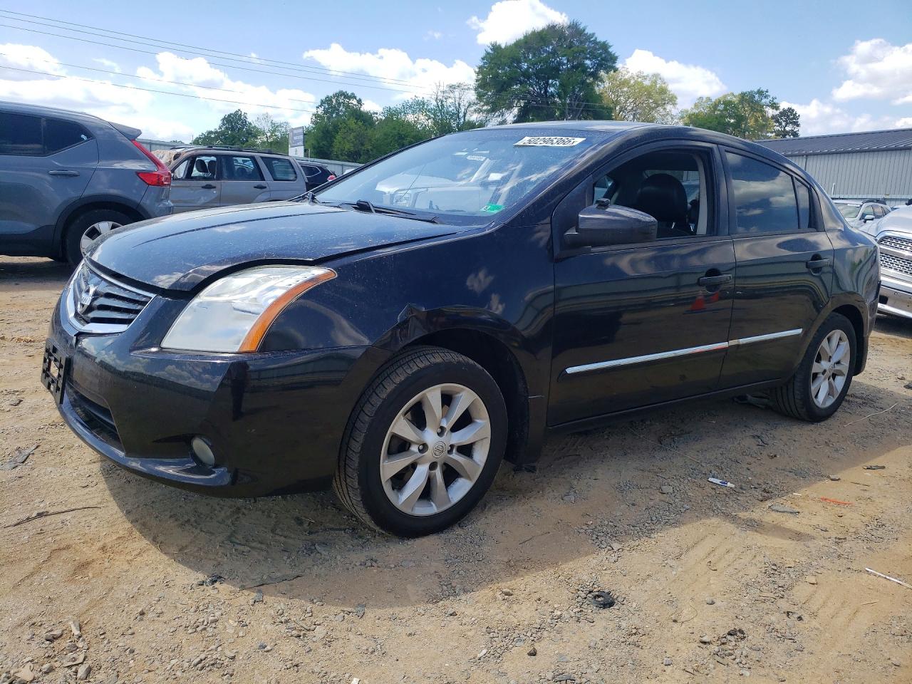 Salvage Nissan Sentra Image