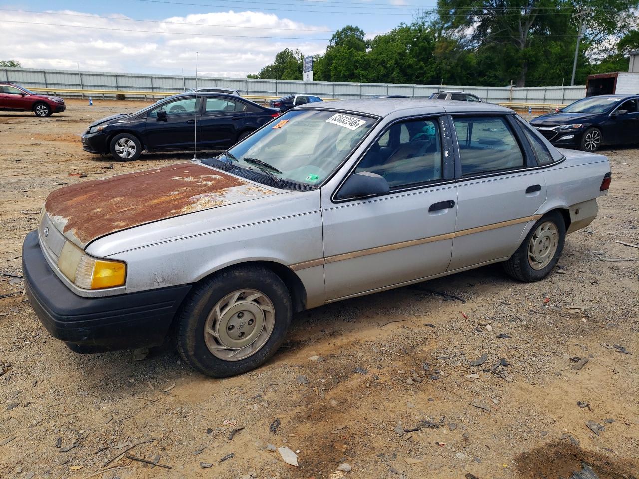 Salvage Ford Tempo Image