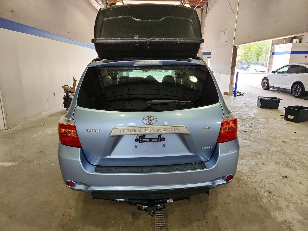 Toyota Highlander Base