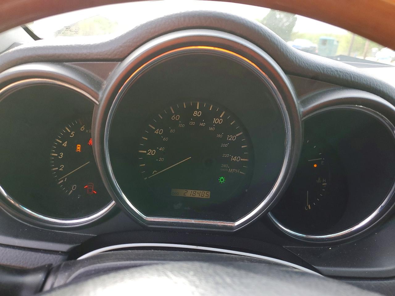 Lexus RX Base