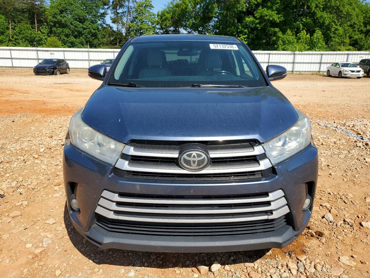 Toyota Highlander Le Plus