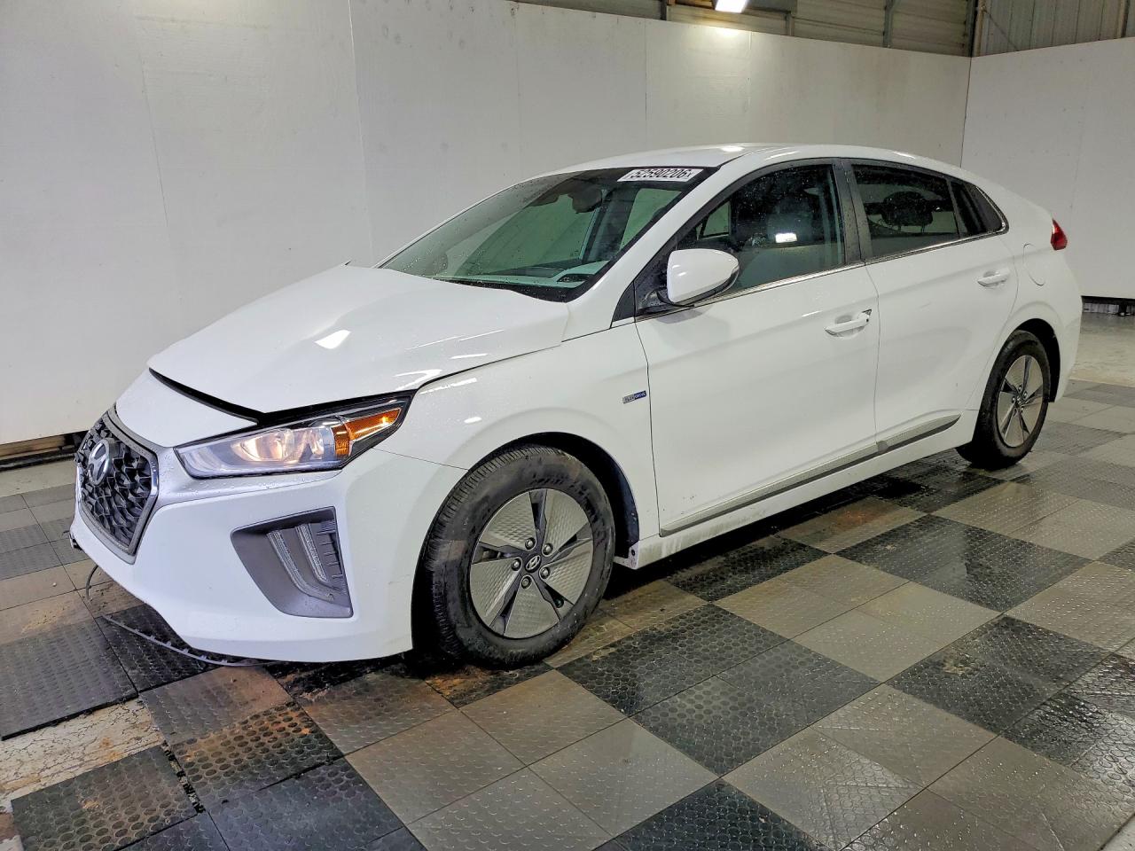 Salvage Hyundai Ioniq Image