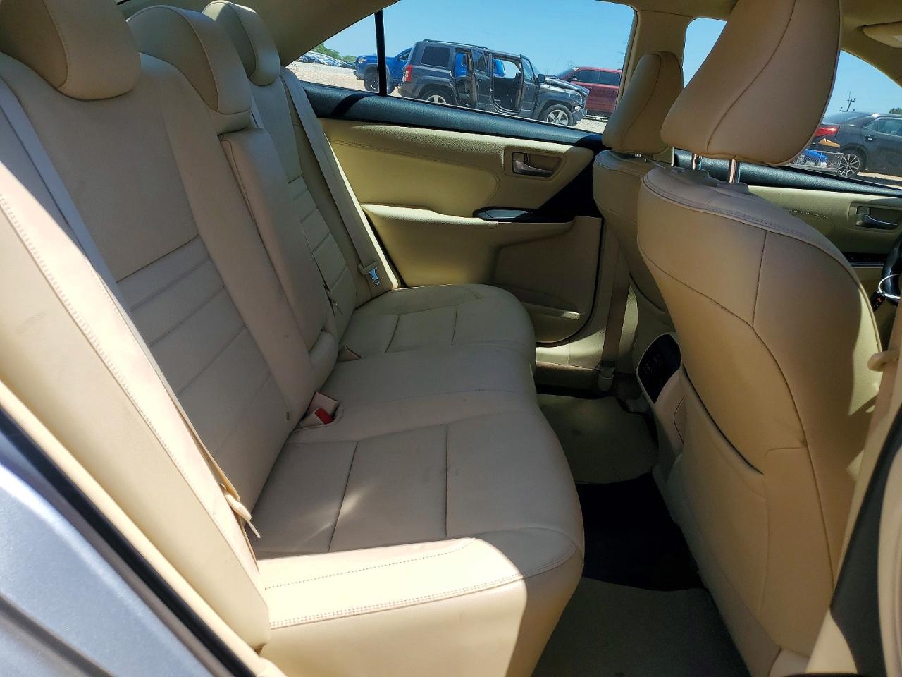 Toyota Camry Xle