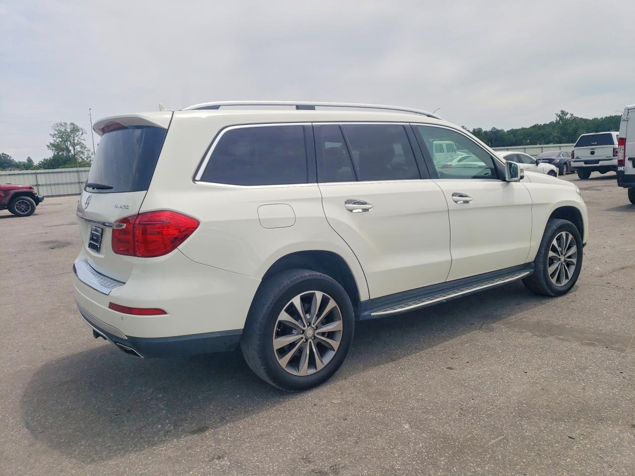 Mercedes-Benz G-Class 450 4matic