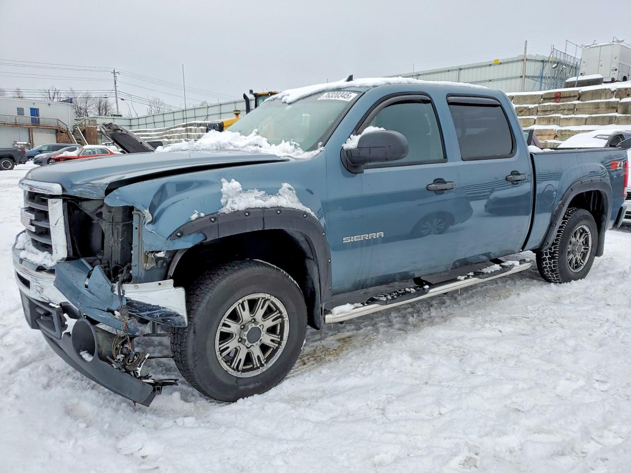 Salvage GMC Sierra Image
