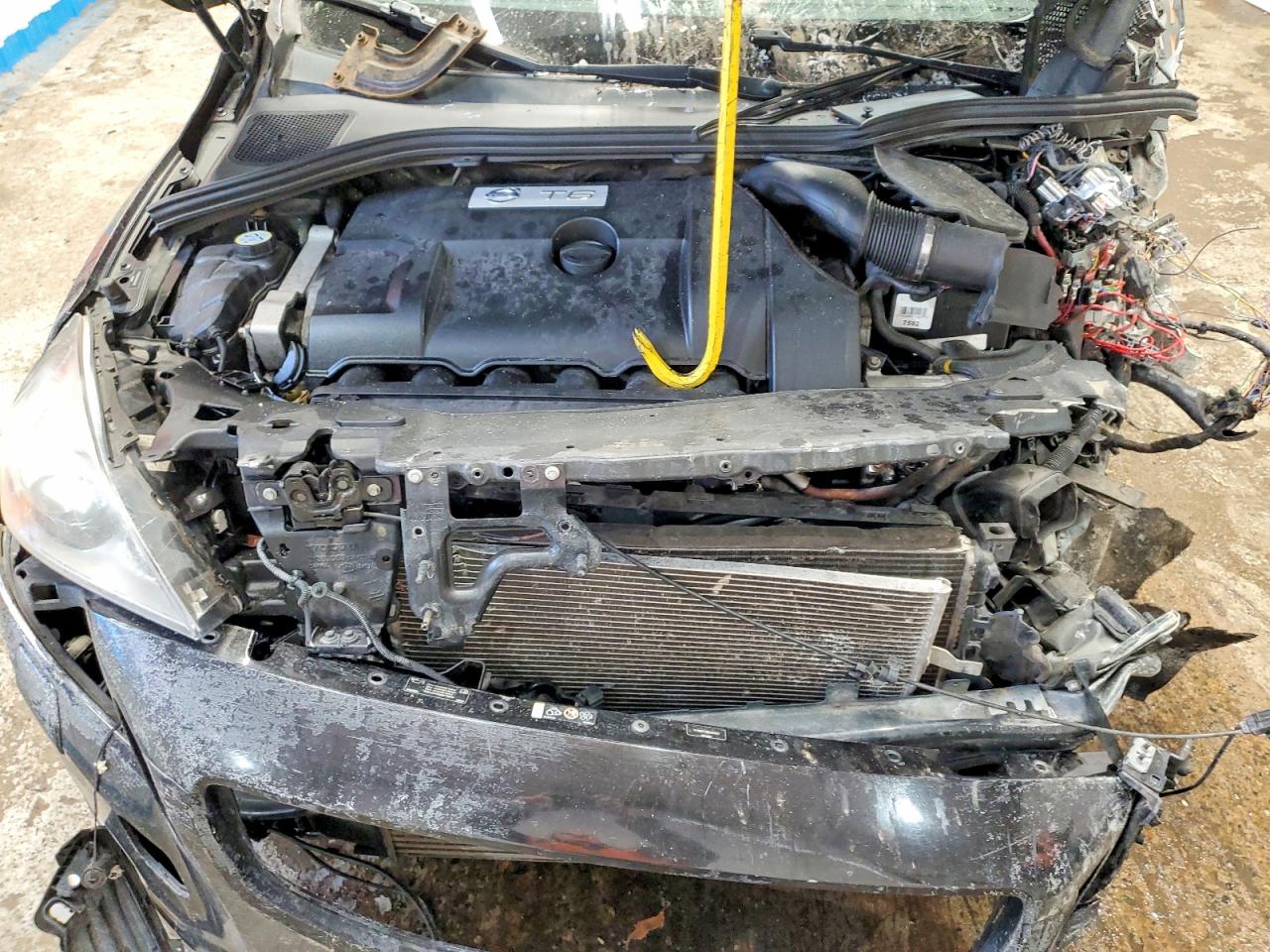 Volvo S60 T6