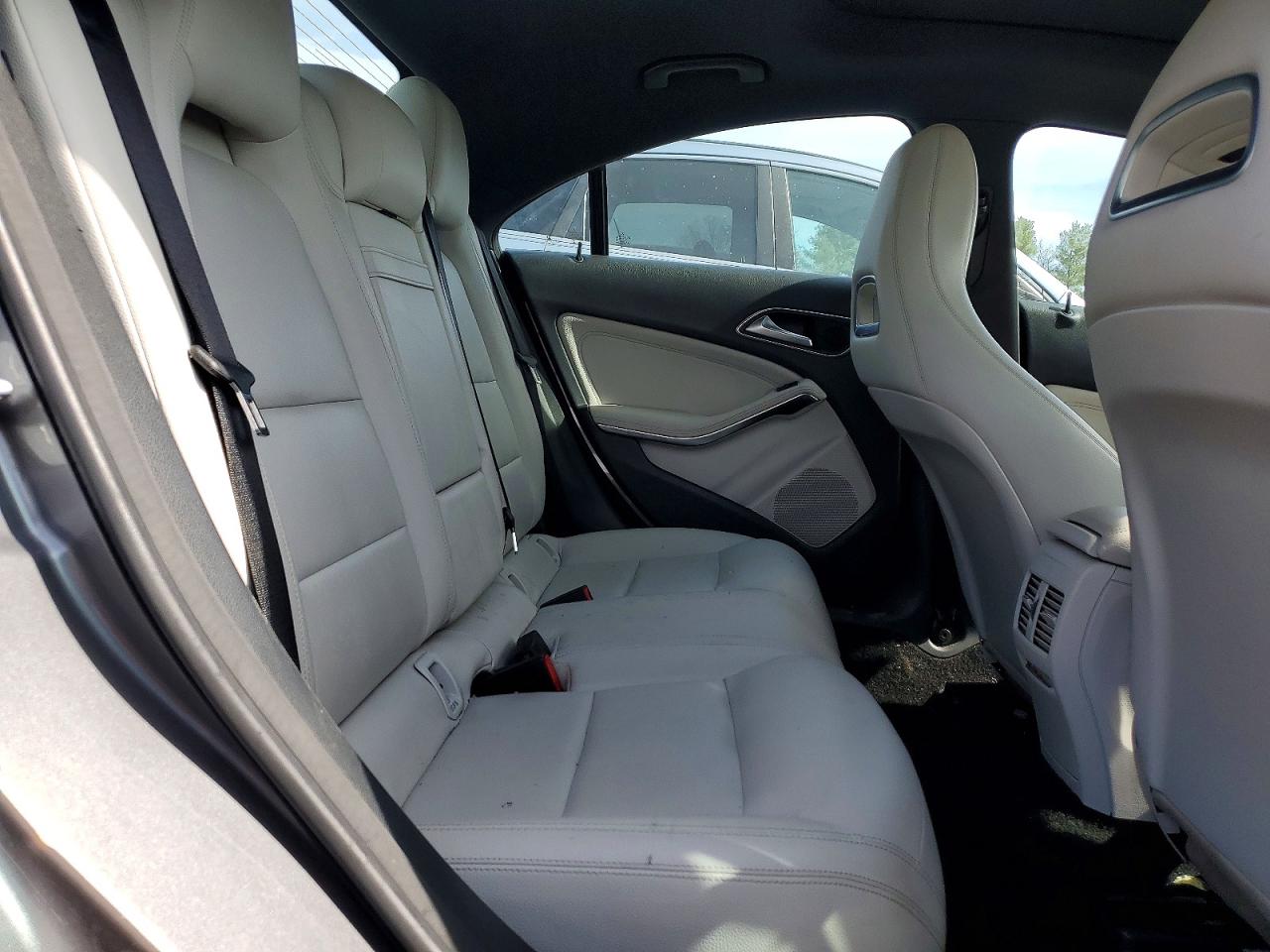 Mercedes-Benz Cla-class 250 4matic