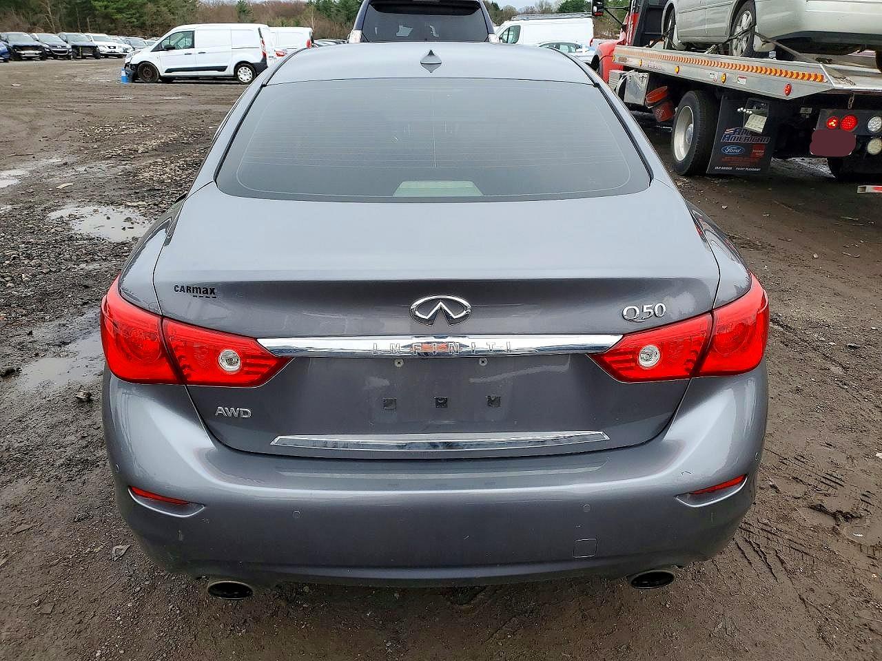 INFINITI Q50 2.0t P 2.0t Premium