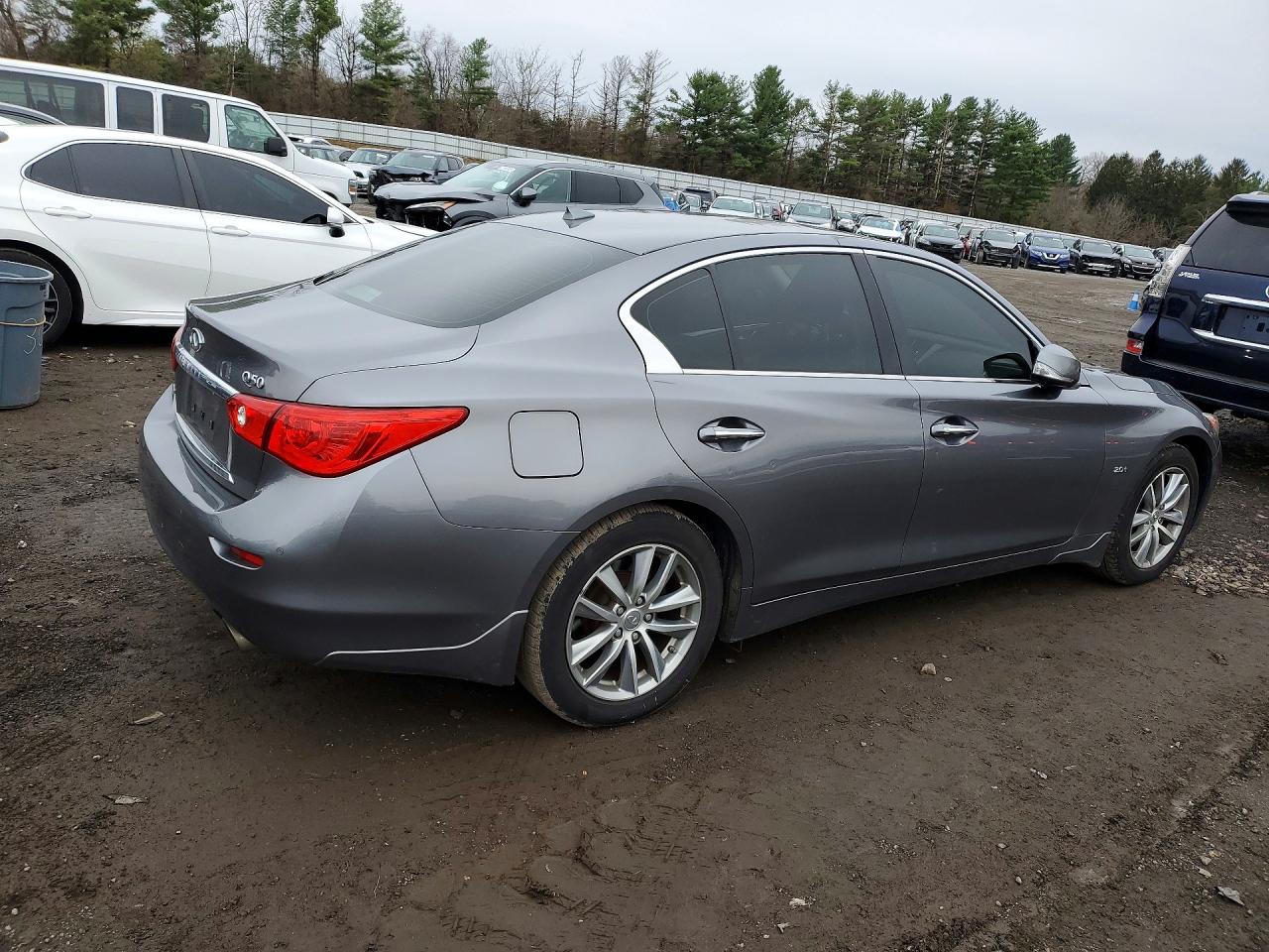 INFINITI Q50 2.0t P 2.0t Premium