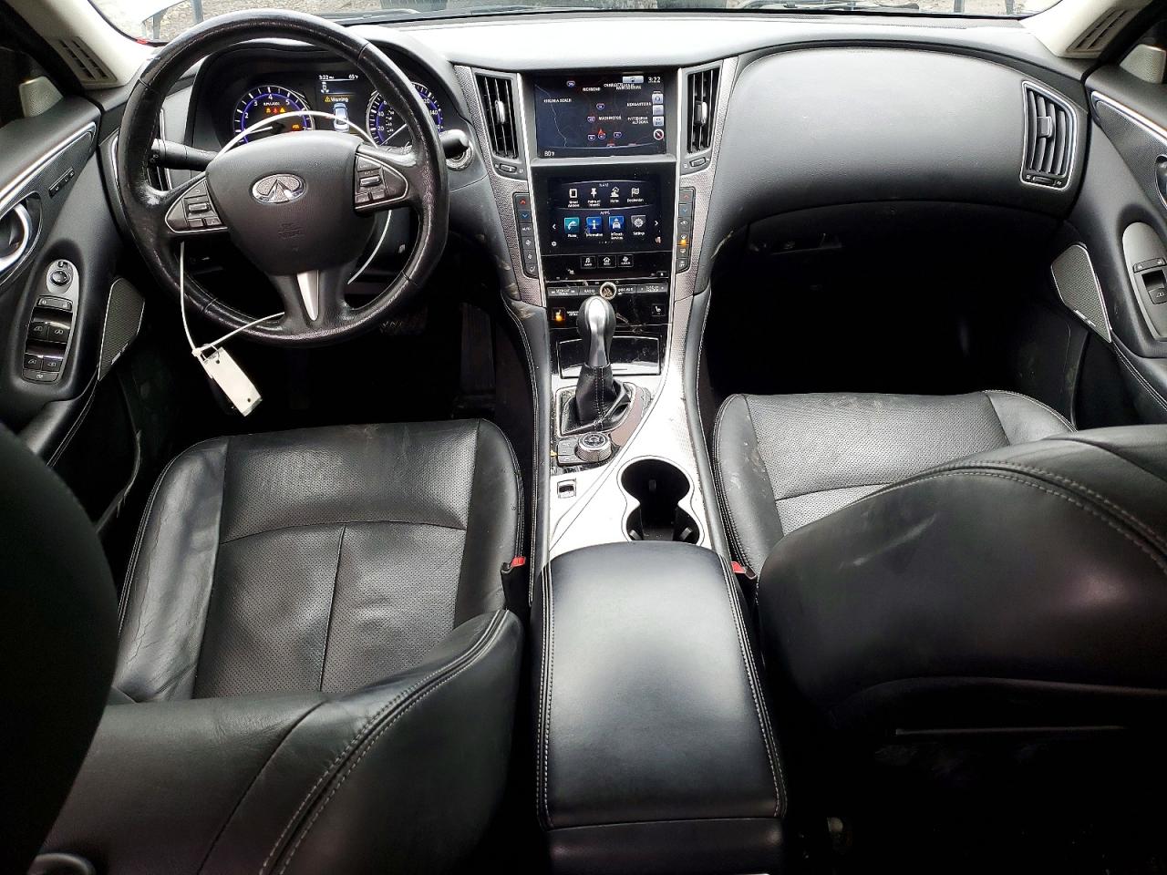 INFINITI Q50 2.0t P 2.0t Premium