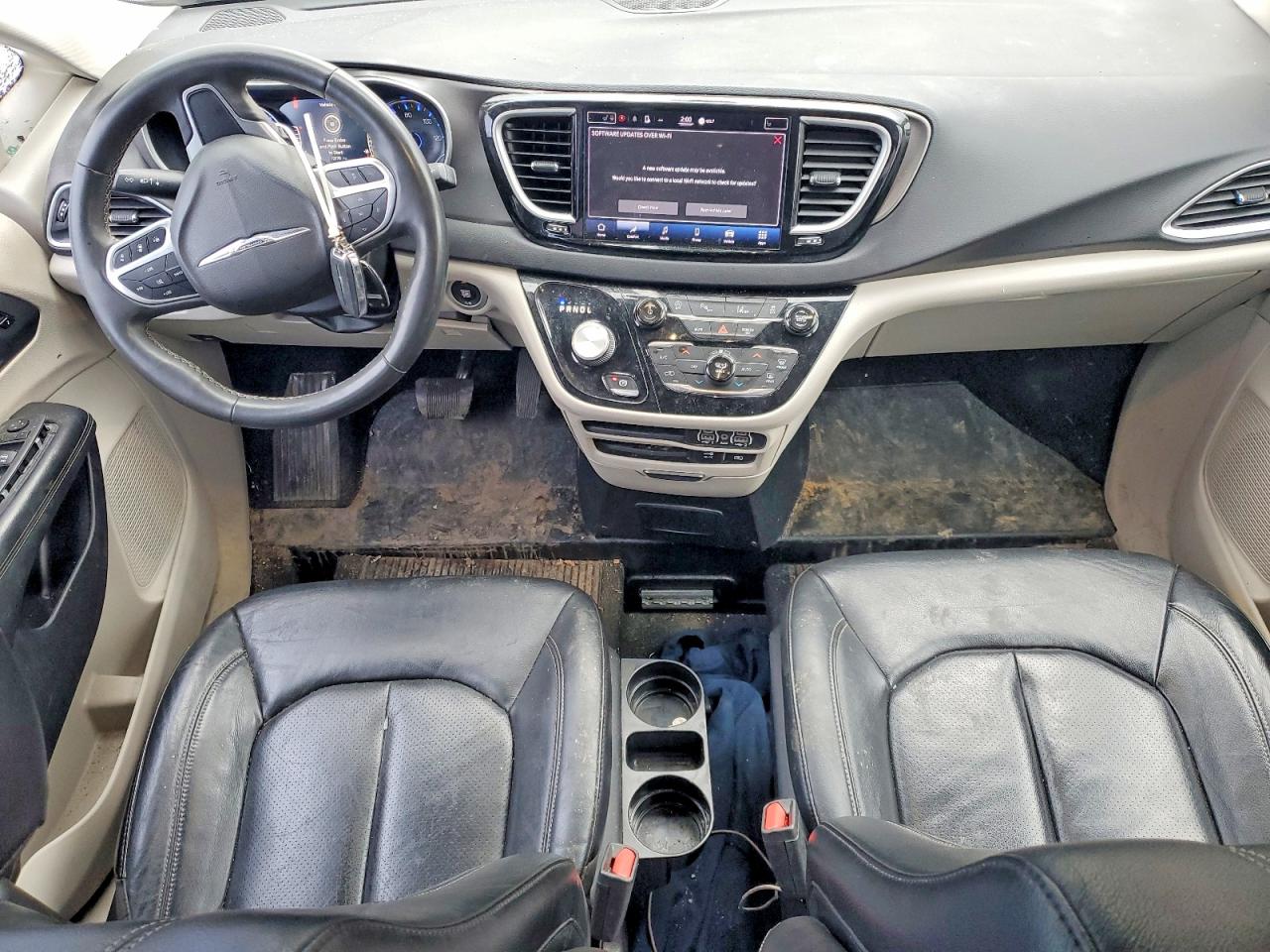 Chrysler Pacifica Touring L