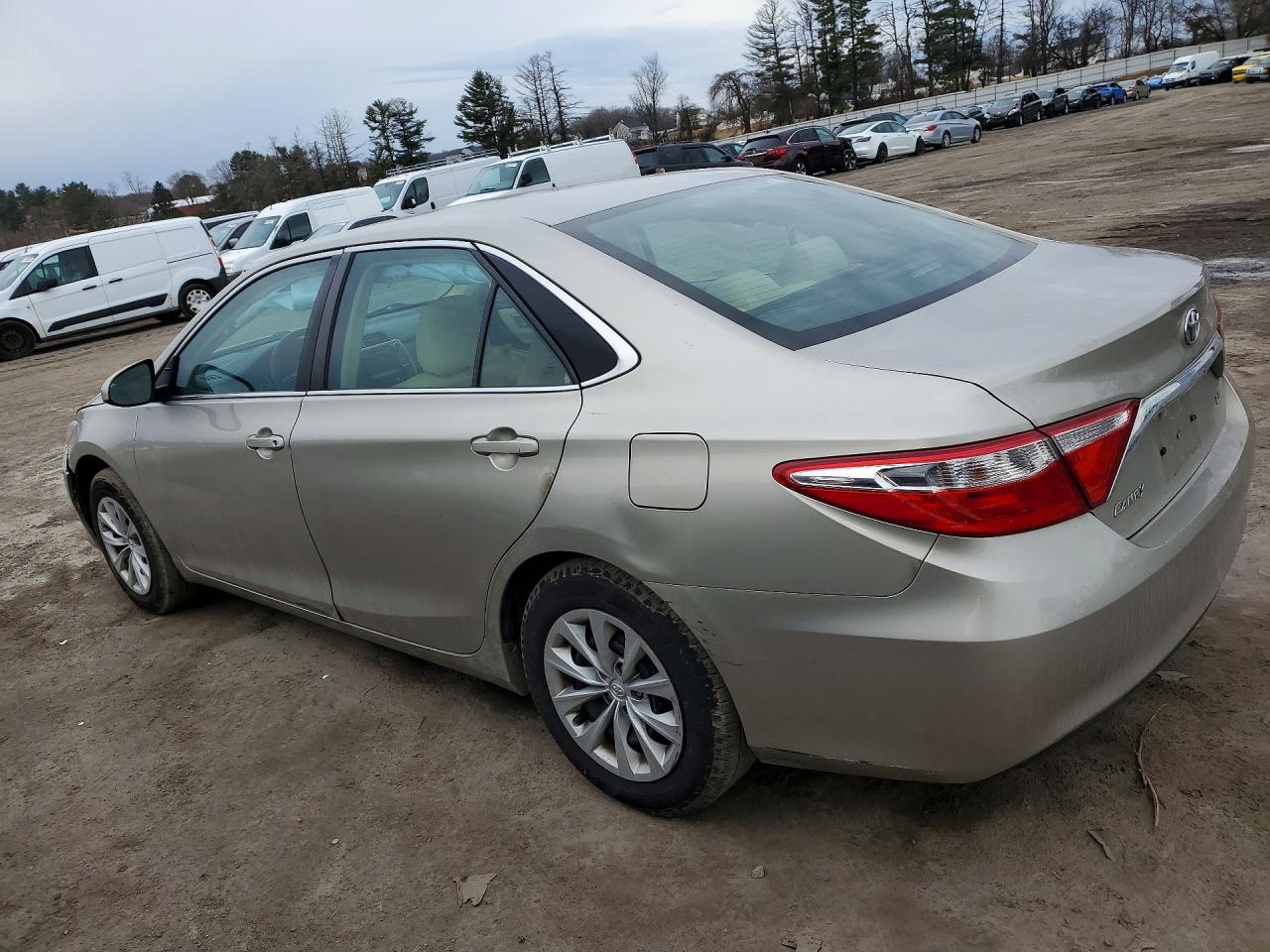 Toyota Camry Le