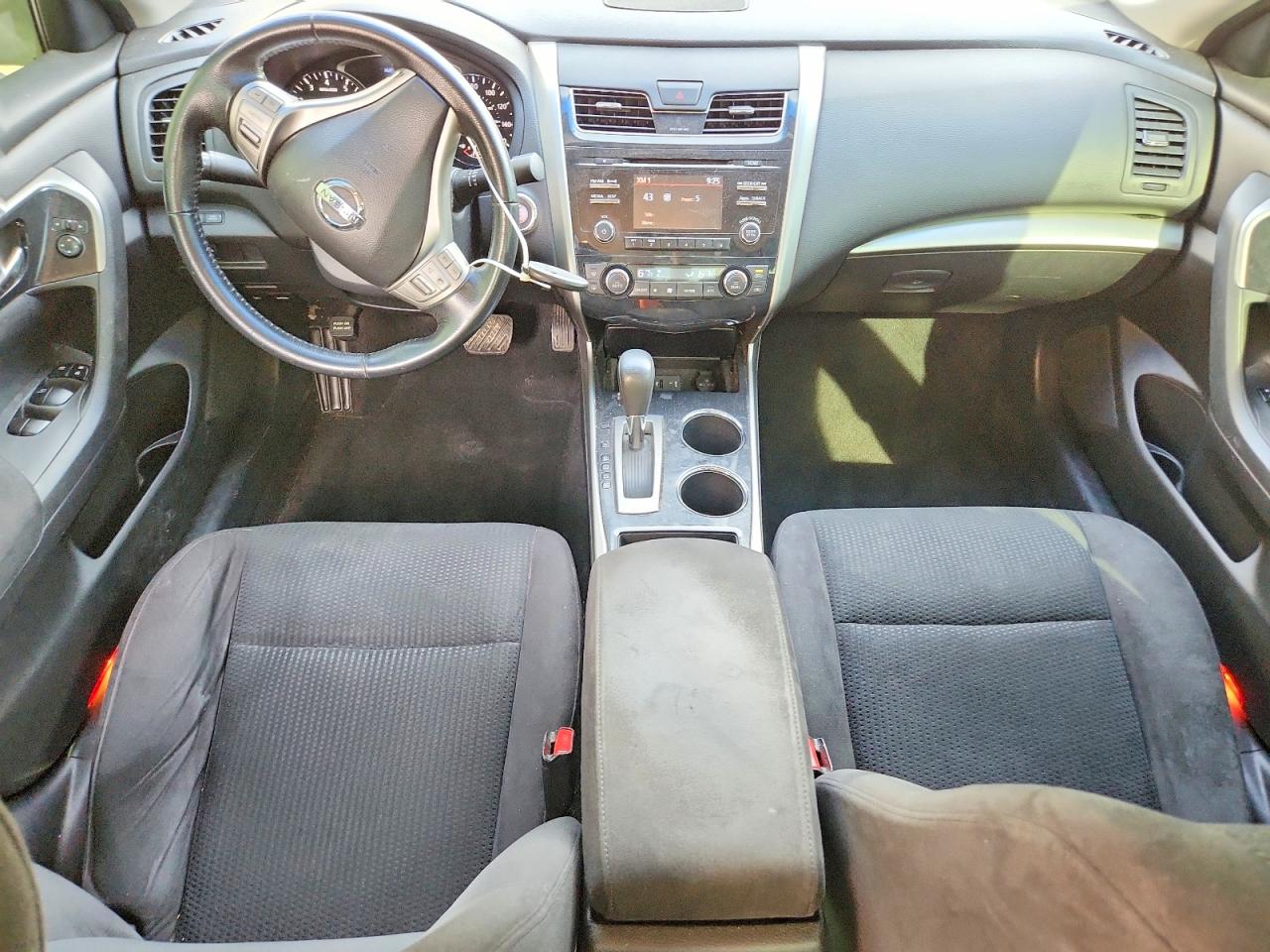 Nissan Altima 2.5 Sv