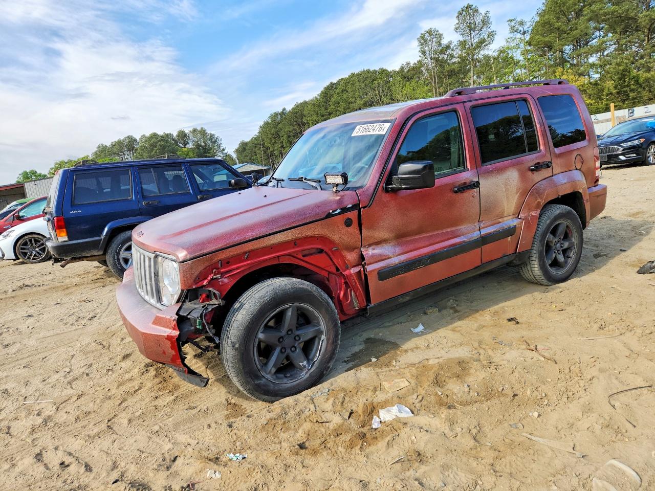 Salvage Jeep Liberty Image