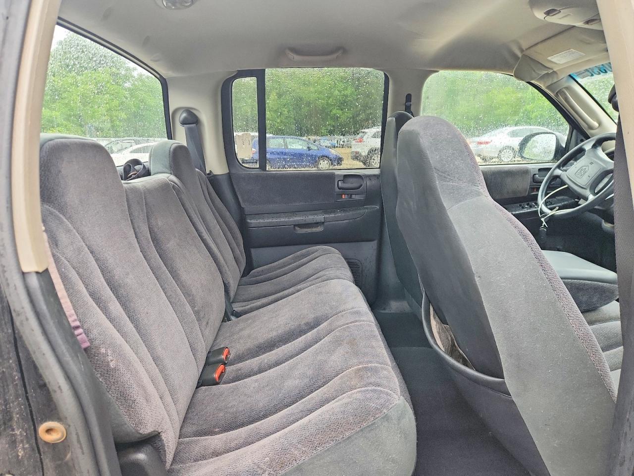 Dodge Dakota Quad