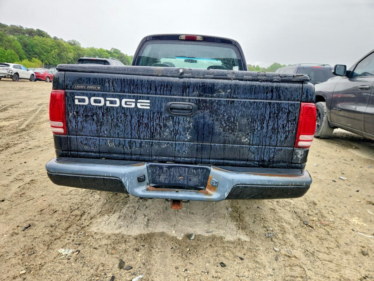 Dodge Dakota Quad