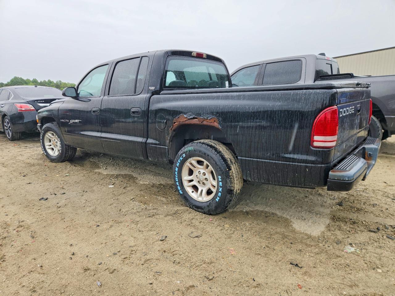 Dodge Dakota Quad
