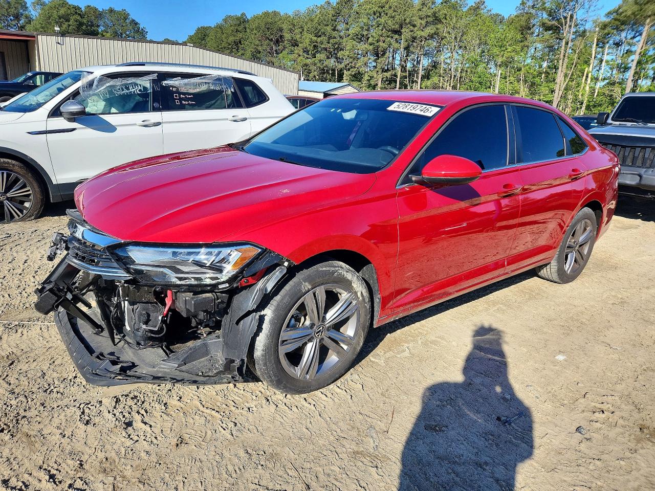 Salvage Volkswagen Jetta Image
