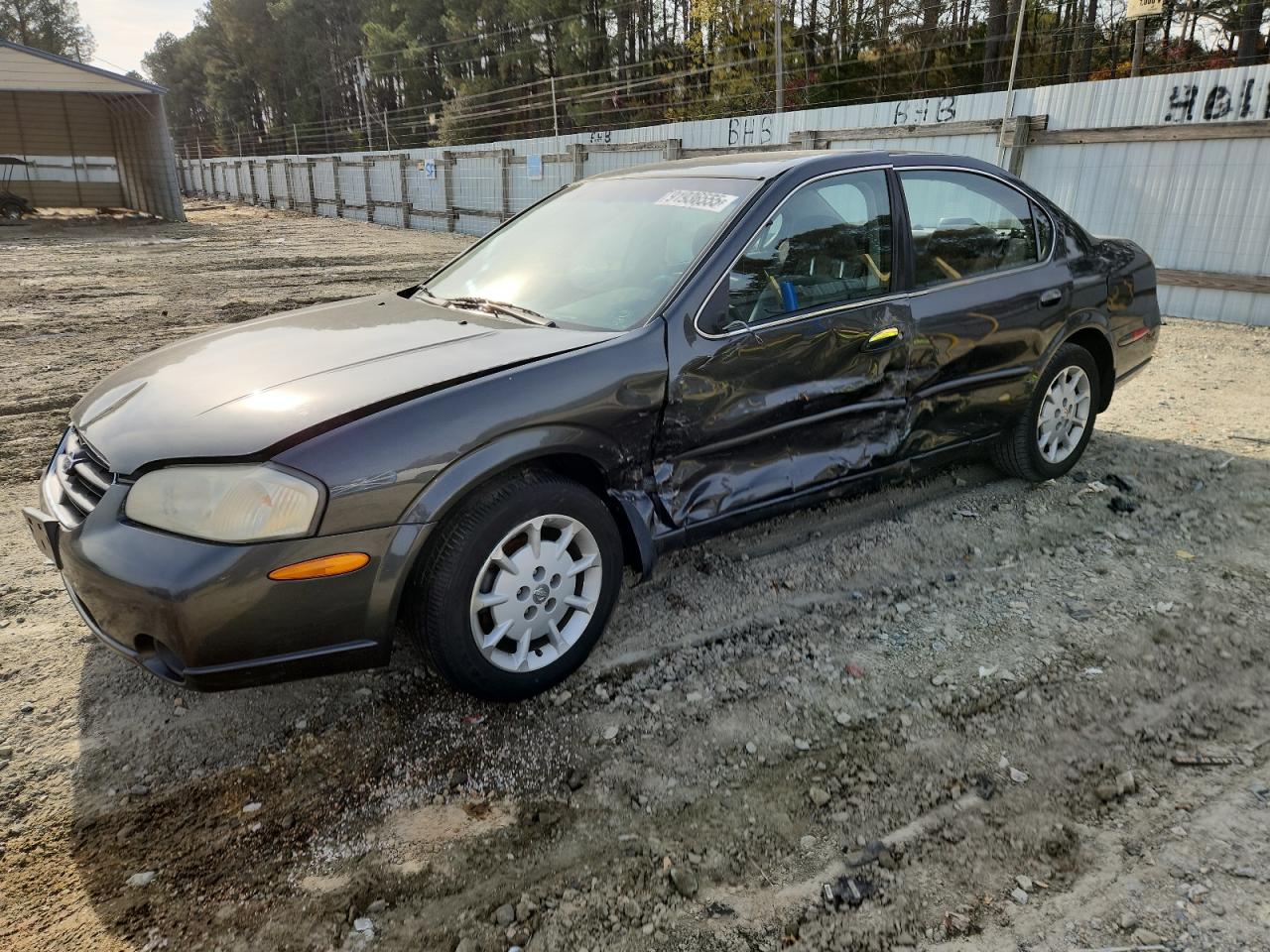 Salvage Nissan Maxima Image