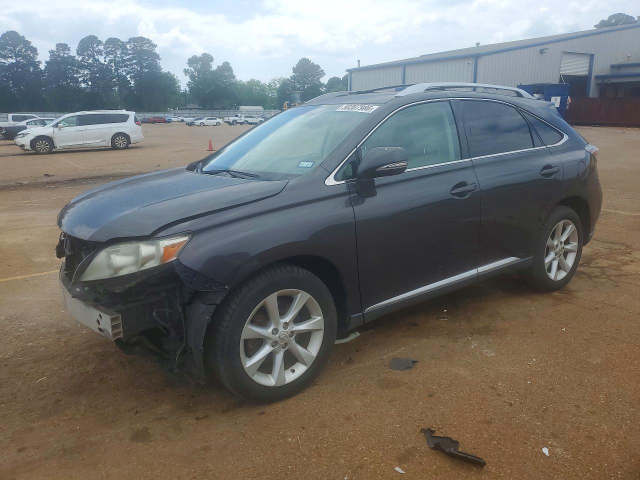 Salvage Lexus RX Image