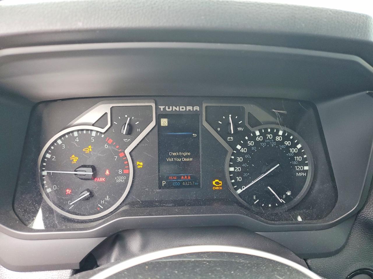 Toyota Tundra Sr5