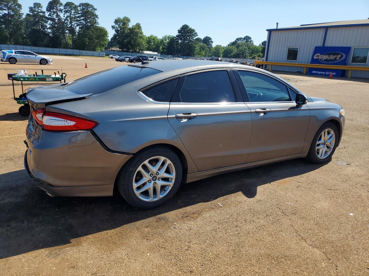 Ford Fusion Se