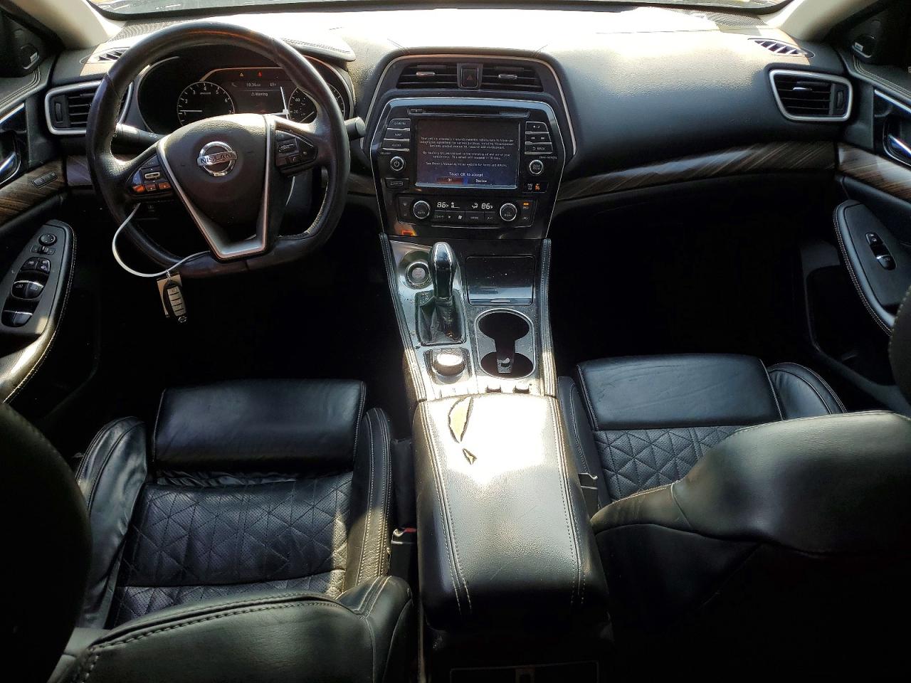 Nissan Maxima Platinum