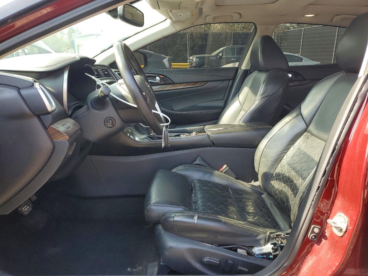 Nissan Maxima Platinum