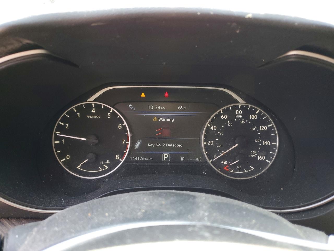 Nissan Maxima Platinum