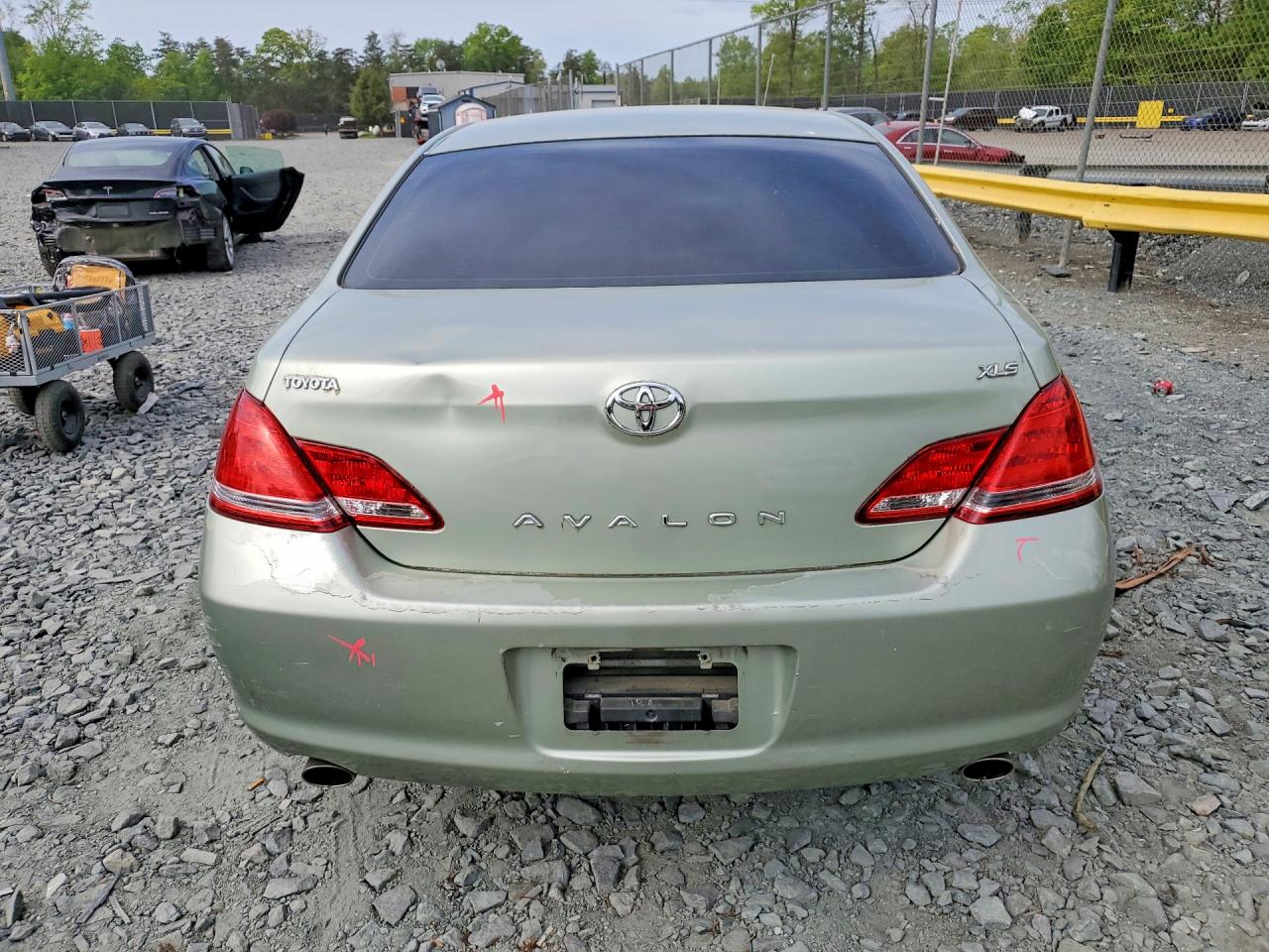 Toyota Avalon Xls