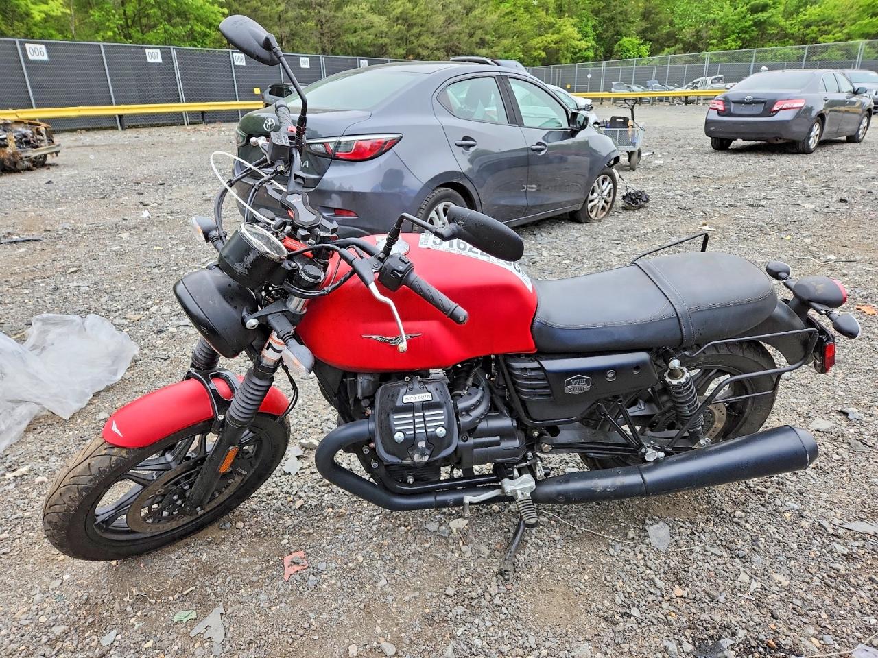 Moto Guzzi V7 Iii Stn