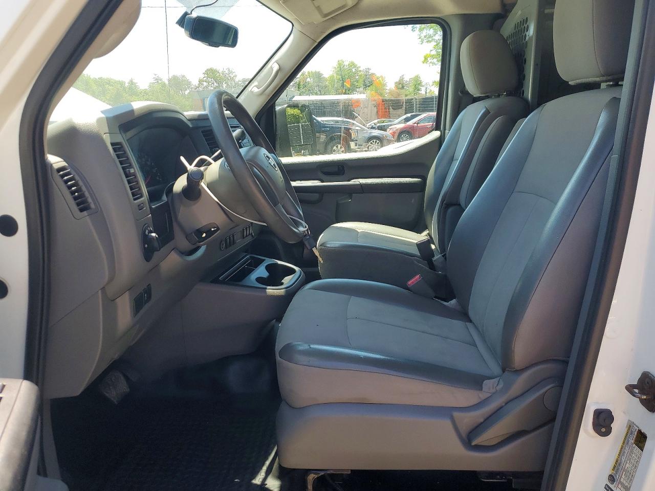Nissan Nv 1500 S