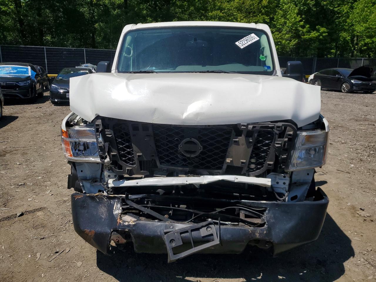 Nissan Nv 1500 S