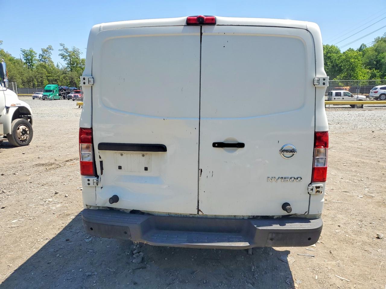 Nissan Nv 1500 S
