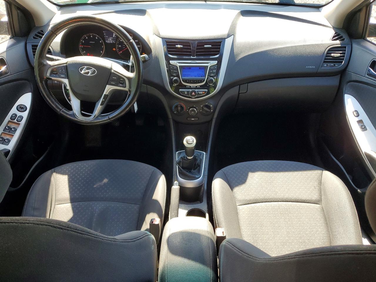 Hyundai ACCENT Se