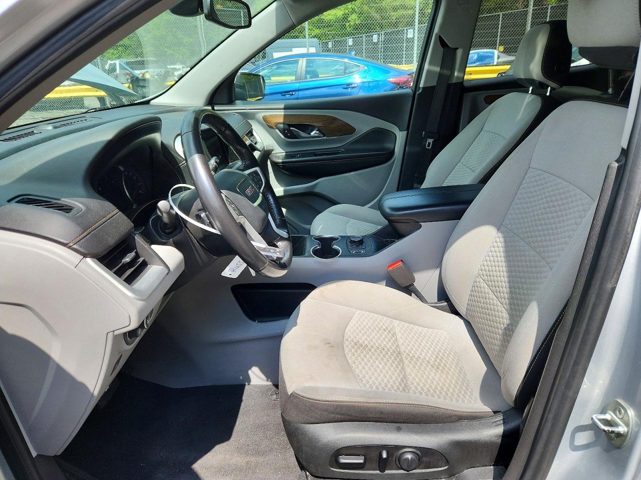 GMC Terrain Sle